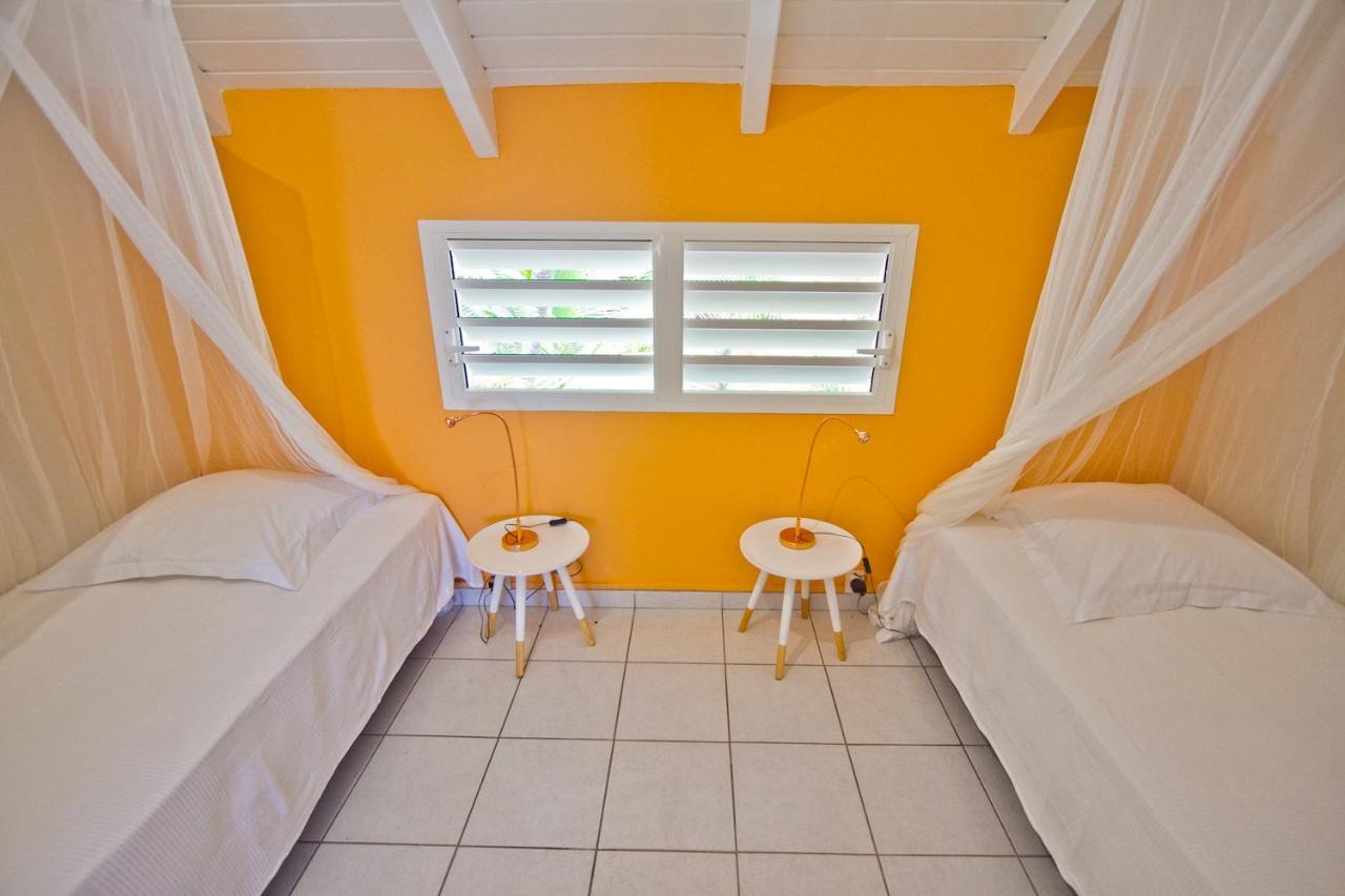 Duplex 4 personnes avec vue mer résidence O Coeur de Deshaies Exterior foto